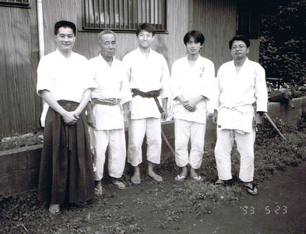 Mr. Tong with Mutoh Sensei and Terakubo Sensei (middle) (Zushi 1993)